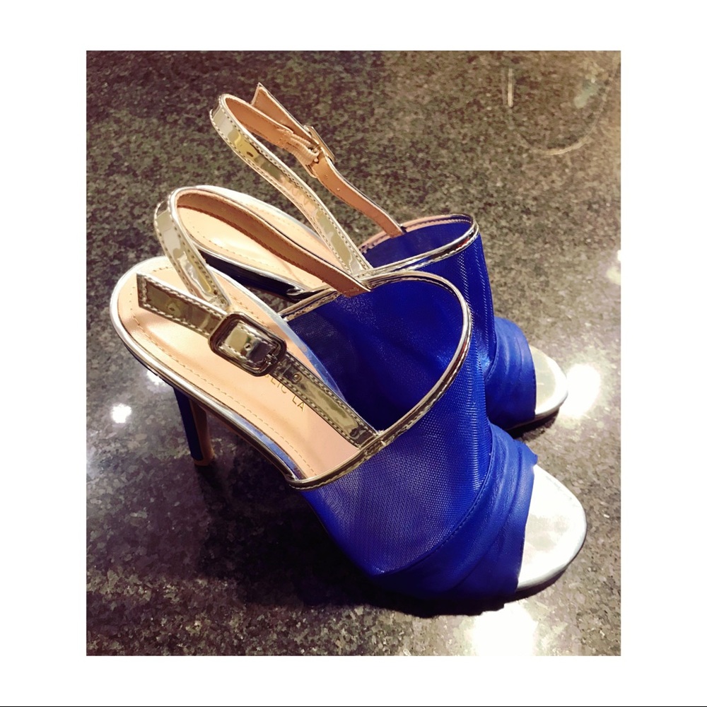 Blue mesh sandals